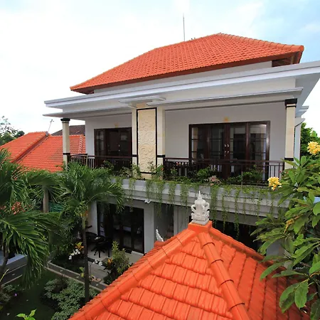 Gatra Ubud Inn Exterior photo