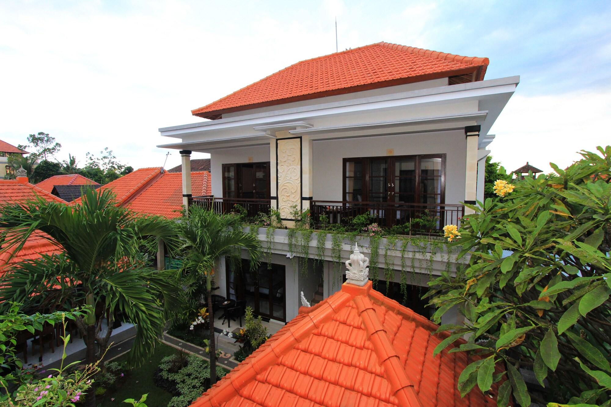 Gatra Guest house 3*